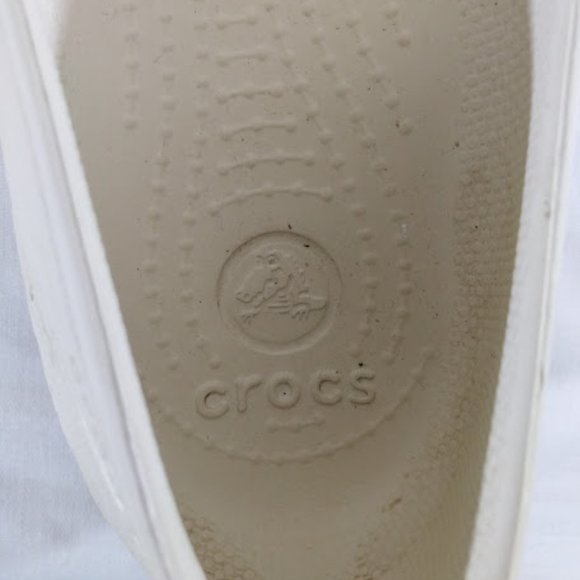 Crocs Brynn Beige Black Shiny Cap Toe Comfort Ballet Flats Shoes Women's Size 7W - Picture 7 of 7